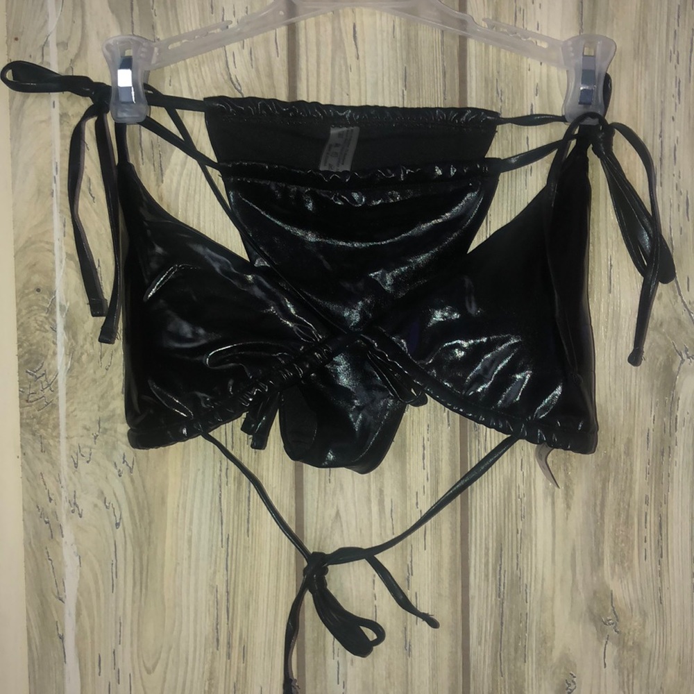 Women’s faux leather bikini size small, 95% polyester, 5% elastane NWOT